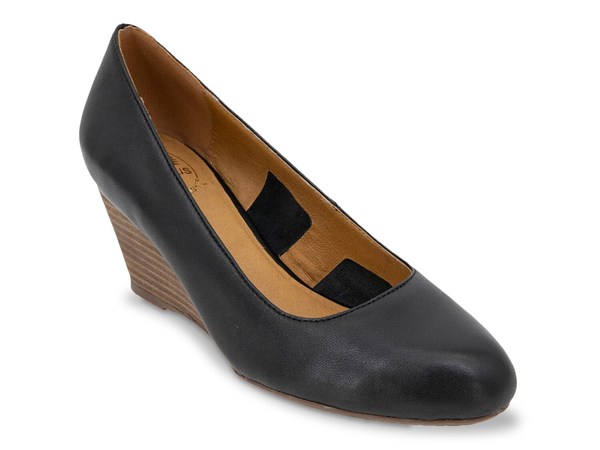 アンドレア アース レディース シューズ パンプス Andre Assous Khloe Wedge Pump Black ブラック