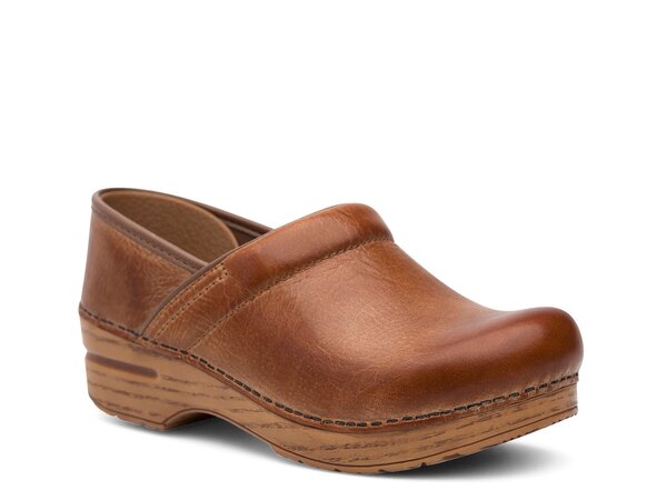 ダンスコ レディース シューズ サンダル Dansko Professional Clog Cognac|ReVida 店