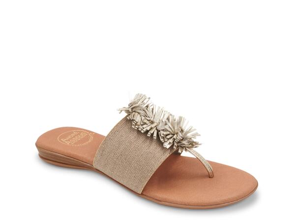 アンドレア アース レディース シューズ サンダル Andre Assous Novalee Wedge Sandal Dark Beige ベージュ｜ReVida 店