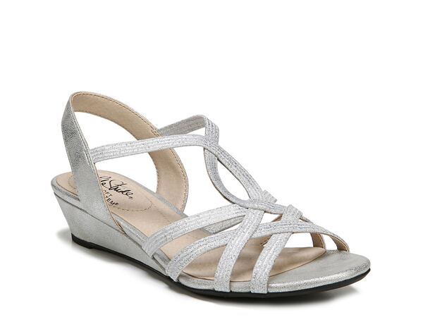 ライフストライド レディース シューズ サンダル LifeStride Yaya Wedge Sandal Silver Metallic シルバー|ReVida 店
