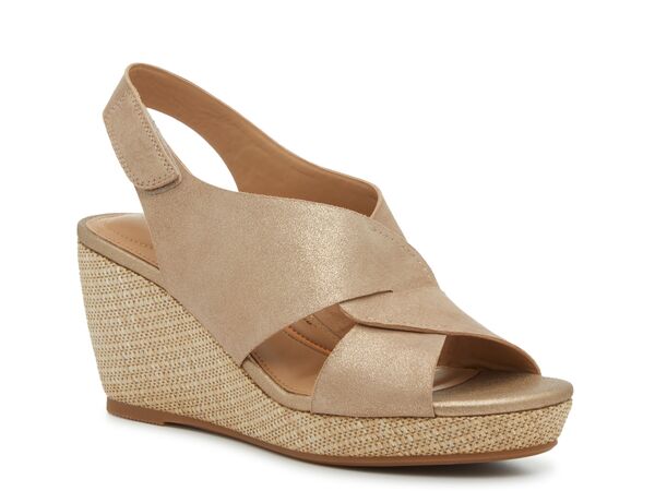 ハッシュパピー レディース シューズ サンダル Hush Puppies Griffon Wedge Sandal Gilver Bronze Metallic メタリック|ReVida 店