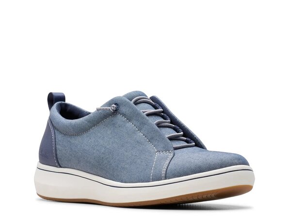 クラークス レディース シューズ スニーカー Clarks Cloudsteppers BreezeSky Sneaker Navy 米国海軍