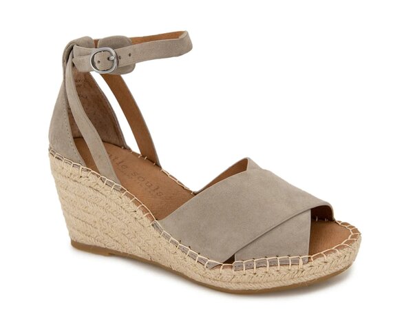 ケネスコール レディース シューズ サンダル Gentle Souls by Kenneth Cole Charli Wedge Sandal Mushroom Nubuck Leather｜ReVida 店