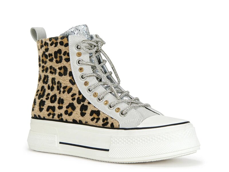 アザレア 壱 レディース シューズ スニーカー Azalea Wang Zephora High-Top Sneaker Light Brown Leopard Print 赤銅色