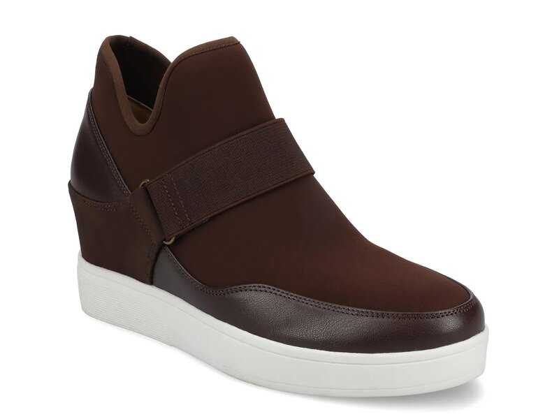 周遊 レディース シューズ スニーカー Journee Damari Wedge Sneaker Dark Brown 赤銅色