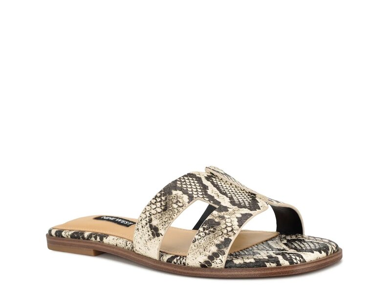 ナインウェスト レディース シューズ サンダル Nine West Giny Sandal White Snake Print Synthetic ホワイト