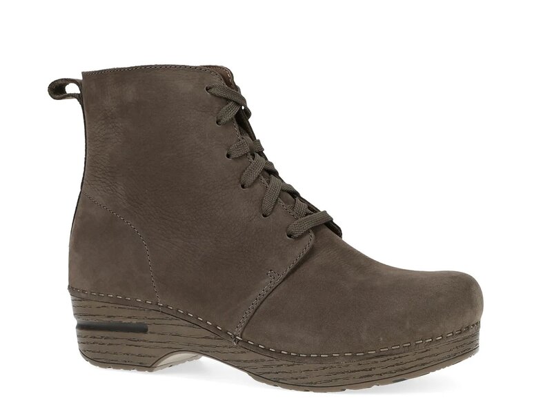 ダンスコ レディース シューズ ブーツ・レインブーツ Dansko Sigourney Bootie Mushroom｜ReVida 店