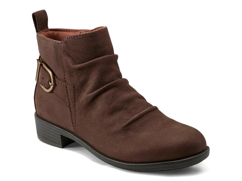 コブ ヒル レディース シューズ ブーツ・レインブーツ Cobb Hill Nessa Bootie Dark Brown ブラウン｜ReVida 店 29,120円