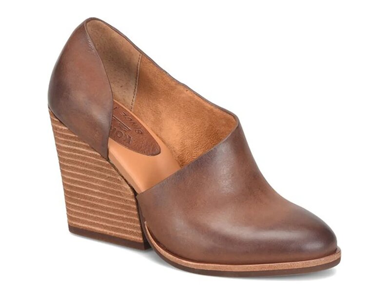 コークイーズ レディース シューズ パンプス Kork-Ease Hartwick Wedge Pump Light Brown 赤銅色