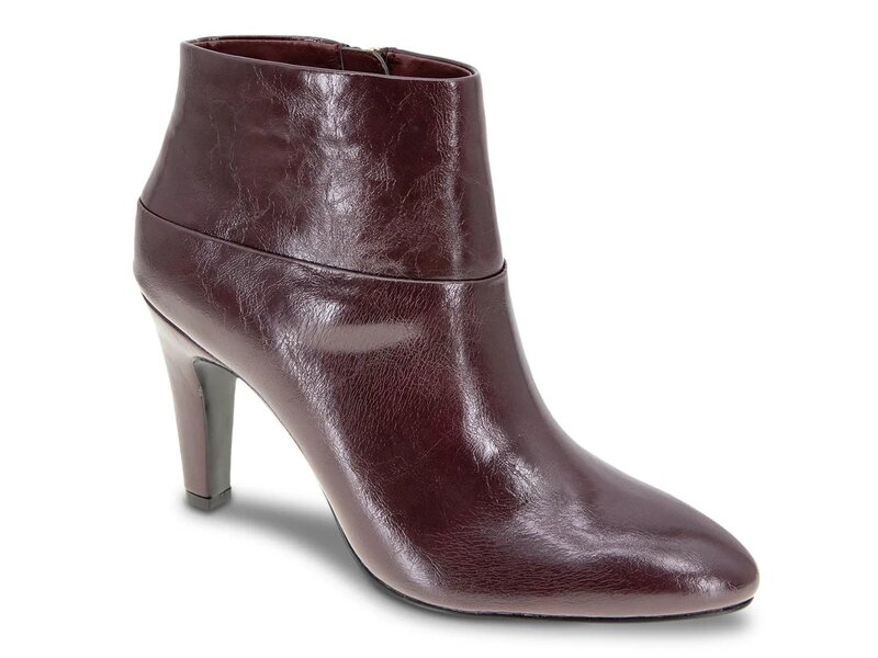 BCB ジェネレーション レディース シューズ ブーツ・レインブーツ BCBGeneration Riverlin Bootie Dark Cherry Red レッド｜ReVida 店