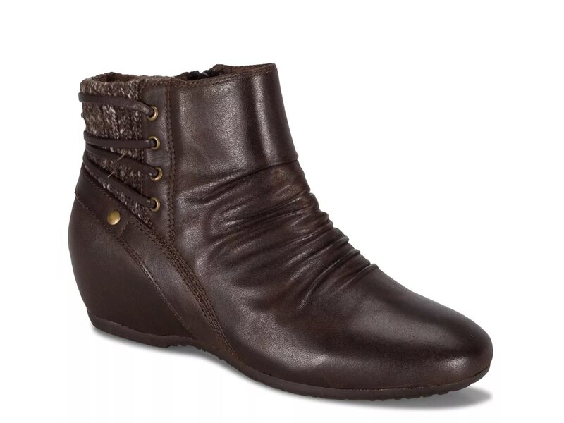 ベアトラップス レディース シューズ ブーツ・レインブーツ Baretraps Peanut Wedge Bootie Dark Brown ブラウン