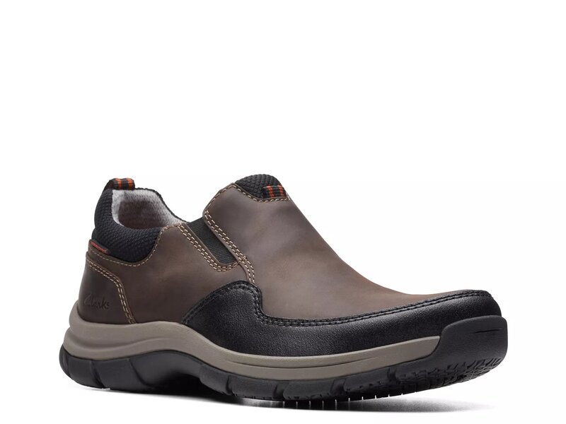 クラークス メンズ シューズ スリッポン・ローファー Clarks Walpath Step Slip-On Dark Brown ブラウン