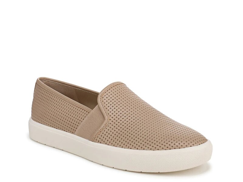 ヴィンス レディース シューズ スニーカー Vince Blair Slip-On Sneaker - Women's Almond｜ReVida 店 56,800円