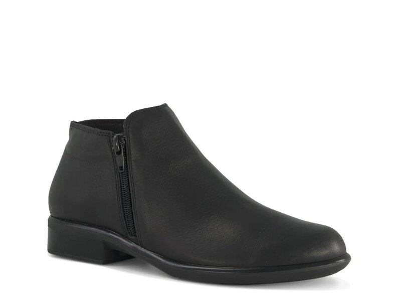 ナオト レディース シューズ ブーツ・レインブーツ Naot Helm Bootie Black Water-Resistant Leather ブラック 42,770円