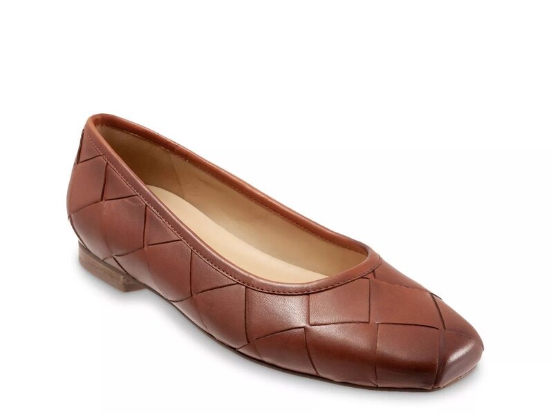 トロッターズ レディース シューズ パンプス Trotters Hanny Ballet Flat Chestnut｜ReVida 店