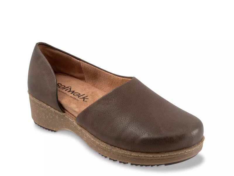 ソフトウォーク レディース シューズ スリッポン・ローファー Softwalk Addie Slip-On Dark Brownubuck ブラウン｜ReVida 店