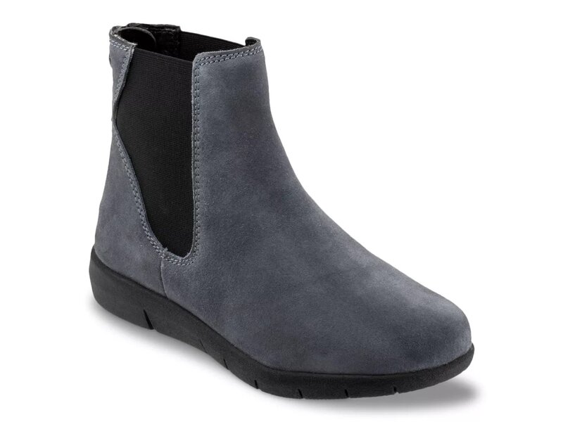 ソフトウォーク レディース シューズ ブーツ・レインブーツ Softwalk Albany Bootie Smoke Suede スモーク|ReVida 店
