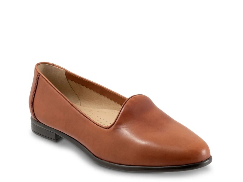 トロッターズ レディース シューズ スリッポン・ローファー Trotters Liz Lux Slip-On Brown ブラウン｜ReVida 店