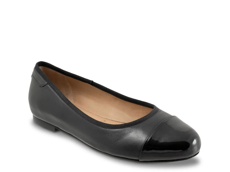 トロッターズ レディース シューズ パンプス Trotters Clara Ballet Flat Black ブラック｜ReVida 店