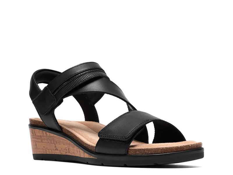 クラークス レディース シューズ サンダル Clarks Kacha Wave Wedge Sandal Black Leather ブラック 16,132円