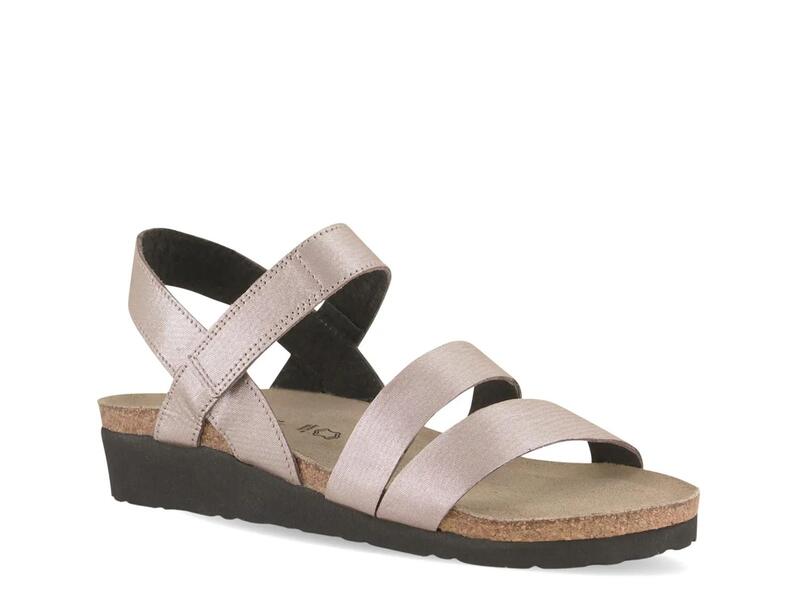 ナオト レディース シューズ サンダル Naot Kayla Wedge Sandal Silver Metallic Fabric シルバー｜ReVida 店