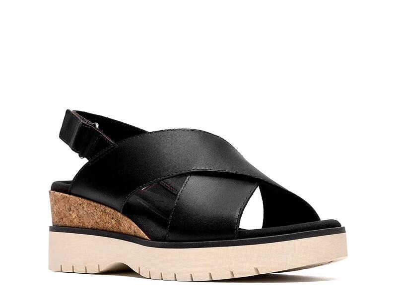 クラークス レディース シューズ サンダル Clarks Diaz Wedge Sandal Black Leather 黒いこと