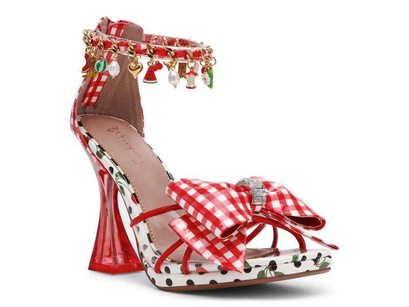 ベッツィジョンソン レディース シューズ サンダル Betsey Johnson Margret Sandal Red/White/Black ホワイト｜ReVida 店