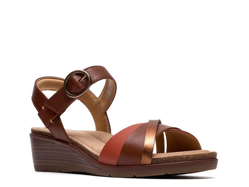 クラークス レディース シューズ サンダル Clarks Kacha Twist Wedge Sandal Rust Leather ラスト｜ReVida 店