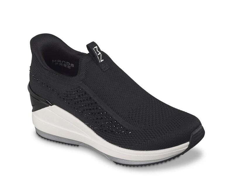 スケッチャーズ レディース シューズ スリッポン・ローファー SkechersTriple Wedge Milee Wedge Slip-On Black 黒いこと