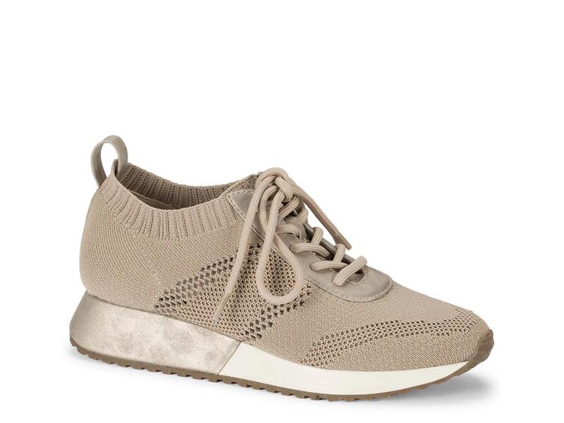 ベアトラップス レディース シューズ スニーカー Baretraps Palta Sneaker Light Brown 赤銅色