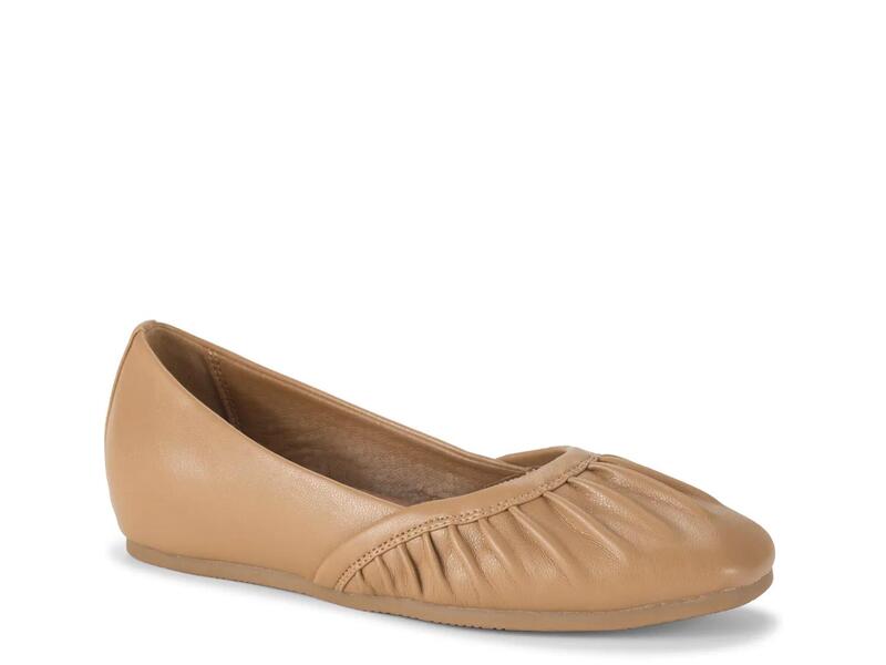 ベアトラップス レディース シューズ パンプス Baretraps Charlie Flat Beige ベージュ