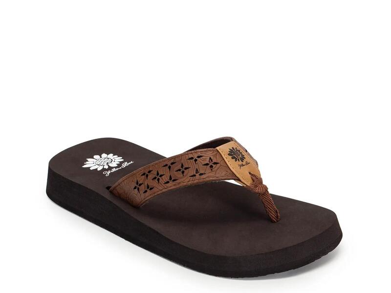 黄みボックス席 レディース シューズ サンダル Yellow BoxBenji Sandal Dark Brown 赤銅色