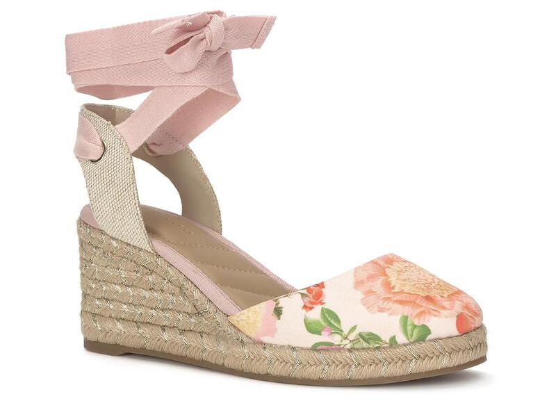 ケリー＆ケイティ レディース シューズ サンダル Kelly & KatieGoldie Wedge Sandal Floral Print