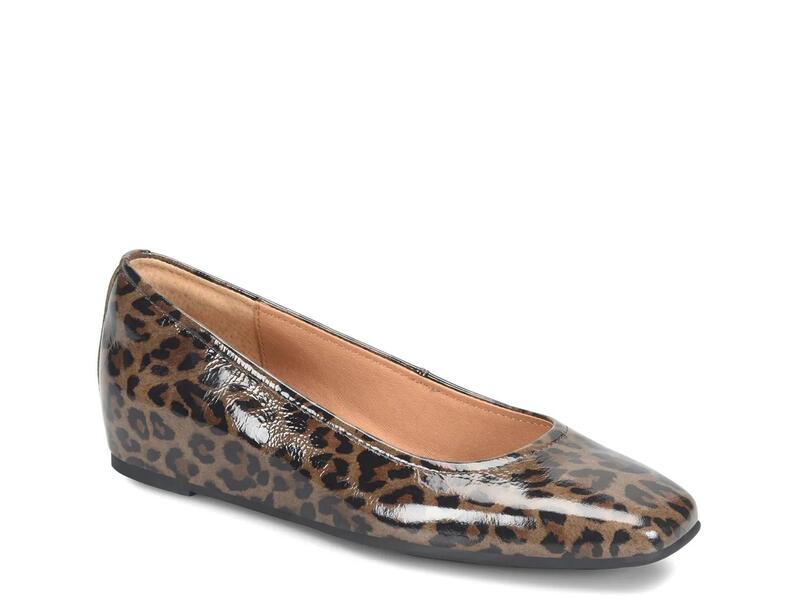 ソフト レディース シューズ パンプス SofftPoppy Flataupe Patent Leather トープ