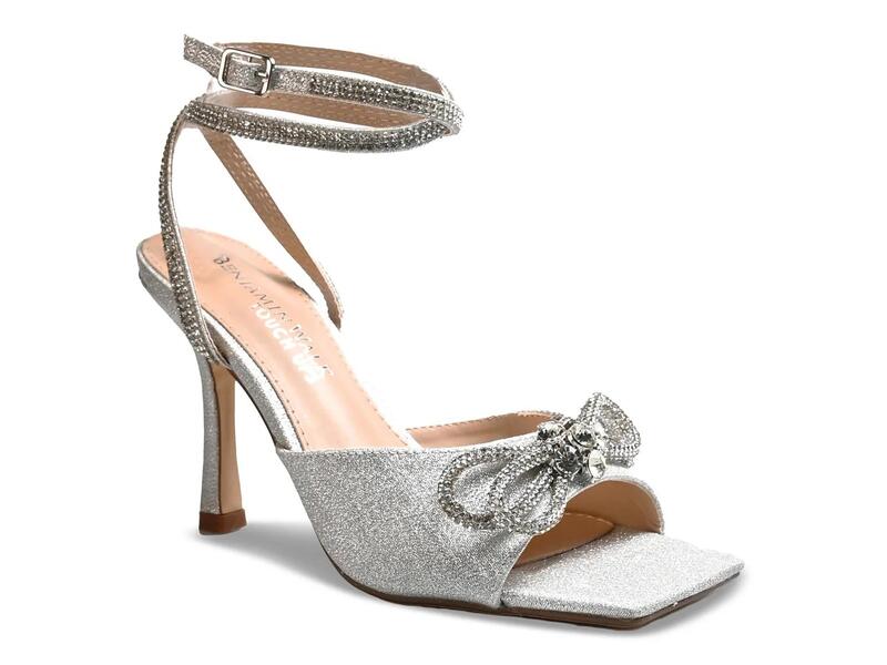 ベンジャミンウォーク レディース シューズ サンダル Touch Ups by Benjamin WalkLux Sandal Silver Metallic しろがね色