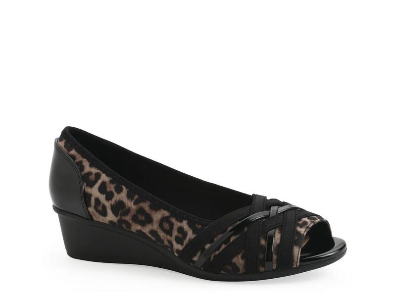 クリフバイホワイトマウンテン レディース シューズ パンプス Cliffs by White MountainBoldest Wedge Pump Tan Leopard Print タン 13,665円