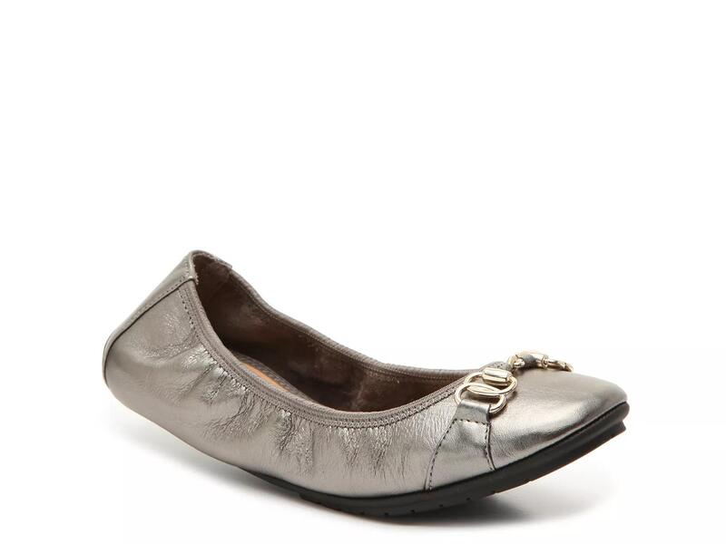 ミートゥー レディース シューズ パンプス Me TooOlympia Ballet Flat Pewter Metallic ピューター｜ReVida 店 17,612円