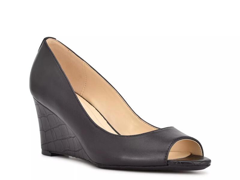 ナインウェスト レディース シューズ パンプス ケープひな型 旗がしら ケープ Nine WestCape Wedge Pump Black/Tan 黒いこと