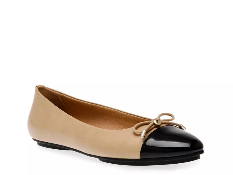 アンクライン レディース シューズ スリッポン・ローファー Anne KleinLuci Slip-On Tan/Black 黒いこと