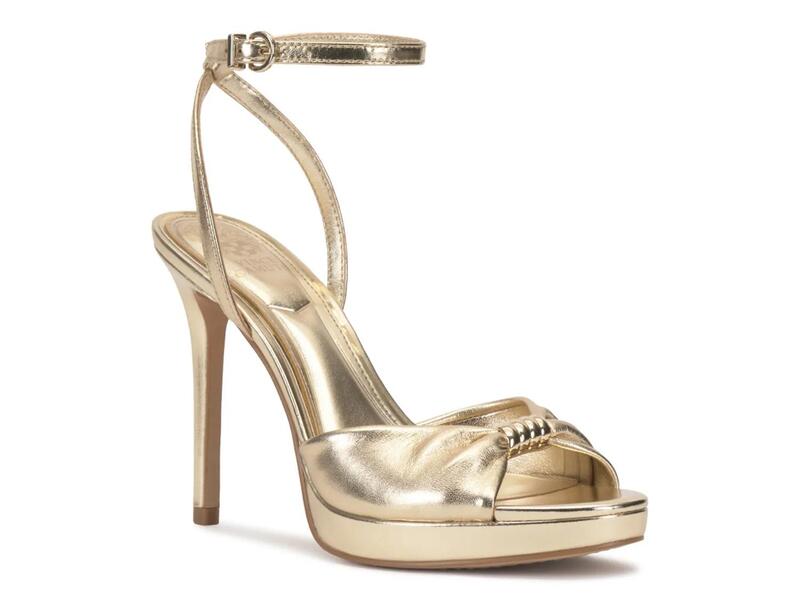 ヴィンスカムート レディース シューズ サンダル プラットホーム Vince CamutoNeala Platform Sandal Gold Metallic ゴールド
