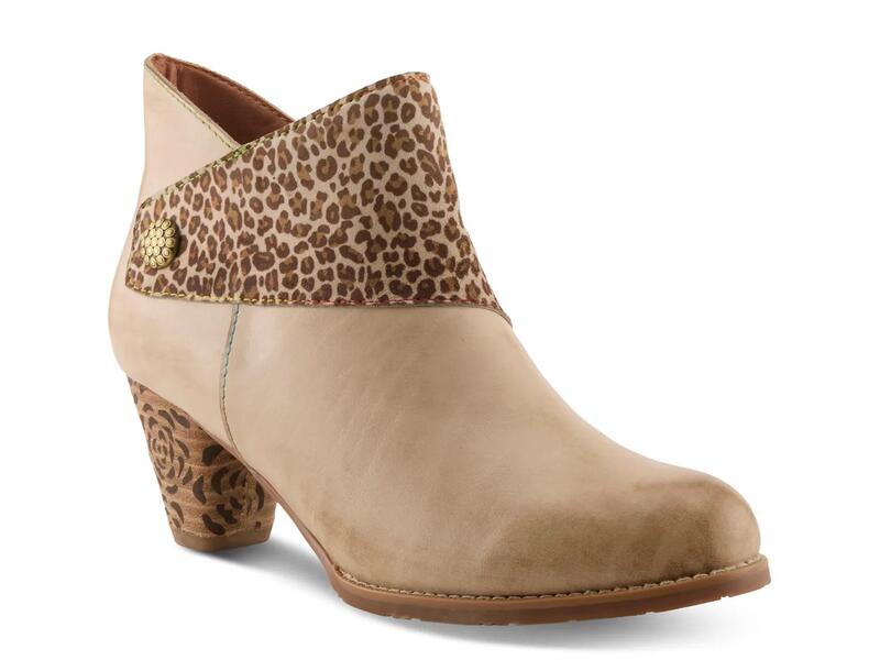 ラリティステ レディース シューズ ブーツ・レインブーツ L'ArtisteHere Kitty Bootie Beige ベージュ｜ReVida 店 39,520円