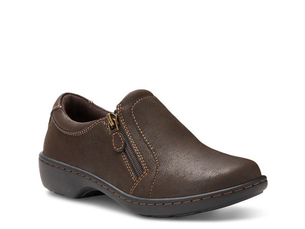 イーストランド レディース シューズ スリッポン・ローファー Eastland Vicky Slip-On Dark Brown ブラウン