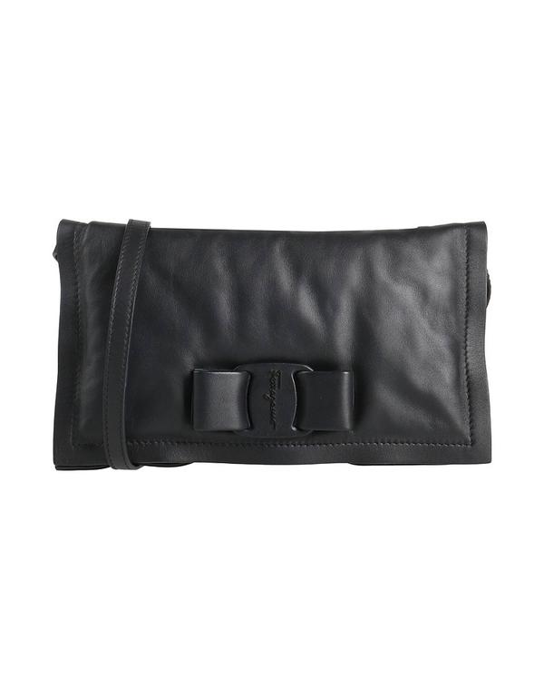 フェラガモ レディース 御徒面子 FERRAGAMO Black 黒いこと