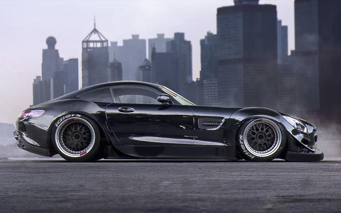 楽天市場 絵画風 壁紙ポスター はがせるシール式 メルセデス ベンツ Amg Gts キャラクロ Mamg 001w2 ワイド版 603mm 376mm 建築用壁紙 耐候性塗料 インテリア レアルインターショップ