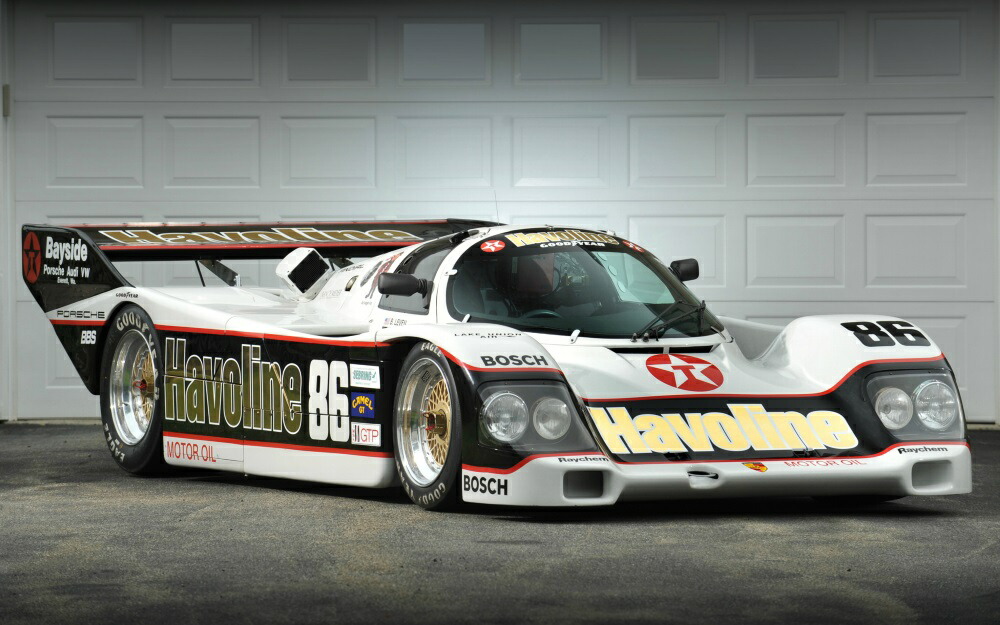 絵画風 壁紙ポスター (はがせるシール式) ポルシェ 962 IMSA レースカー 1984年 キャラクロ P962-001W1 (ワイド版 921mm×576mm) ＜日本製＞ ウォールステッカー お風呂ポスター