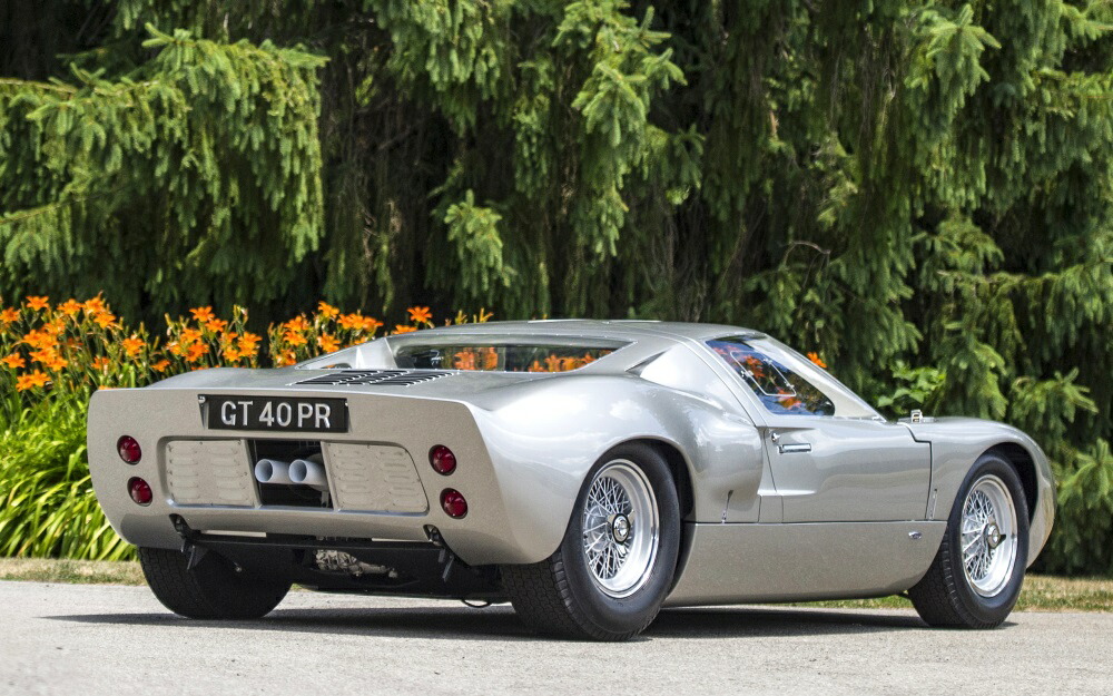 絵画風 壁紙ポスター (はがせるシール式) フォード GT40 マーク1 Mk.1 P1028 1966年 GTカー キャラクロ FGT4-010W1 (ワイド版 921mm×576mm) <日本製> ウォールステッカー お風呂ポスター