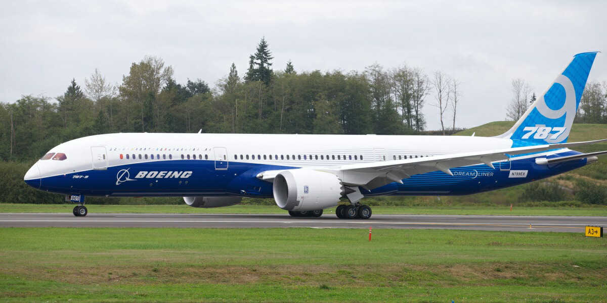 楽天市場】絵画風 壁紙ポスター (はがせるシール式) ボーイング 787