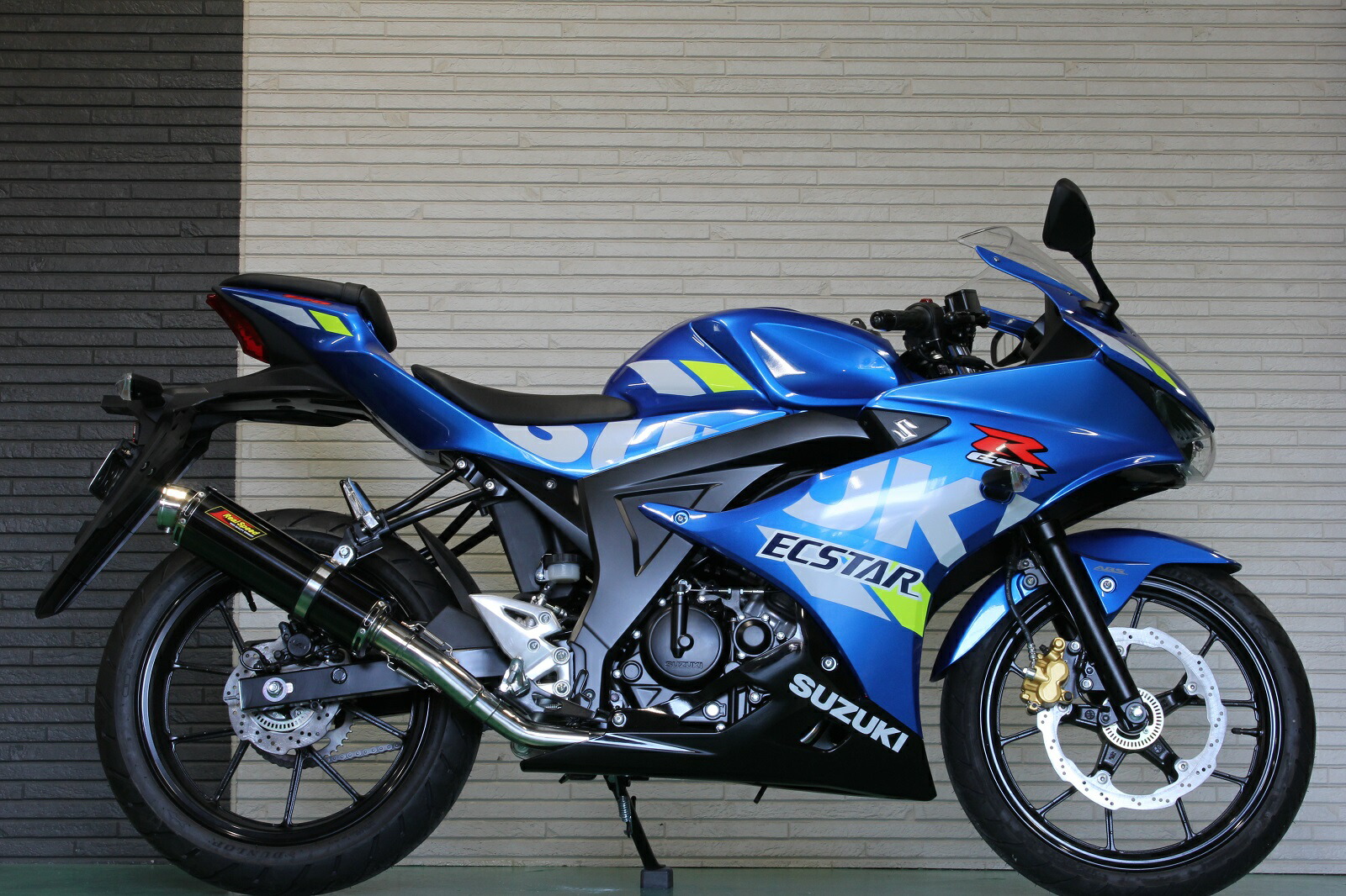 ＷＥＢ限定カラー有 リアライズ ジクサー150 22Racing SUS 2BK-ED13N