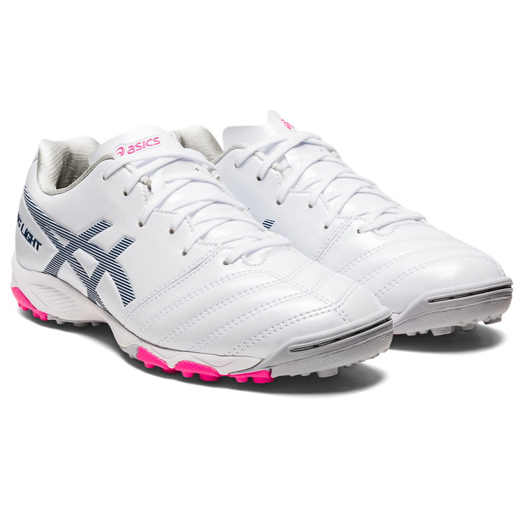 楽天市場】【asics アシックス】DS LIGHT JR GS 1104A046 101 ジュニア サッカー用 サッカースパイク DSライト 白  レアルスポーツ : レアルスポーツ楽天市場店