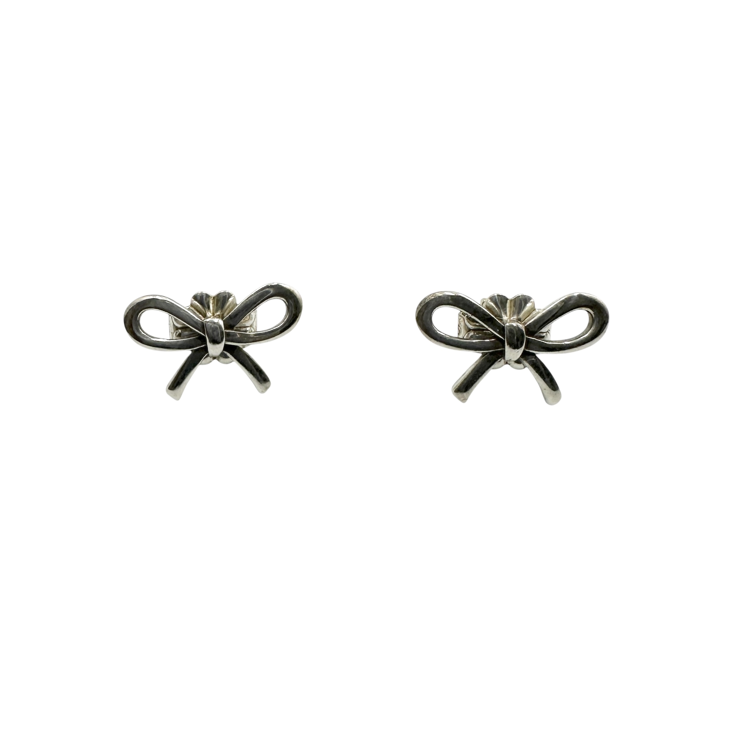 TIFFANY ティファニー シルバーピアス　リボン TIFFANY&Co. ピアス レディース ティファニー プレゼント